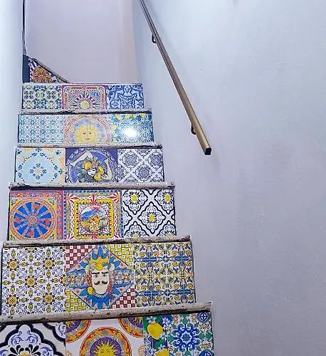 Porta Terra צ'פאלו