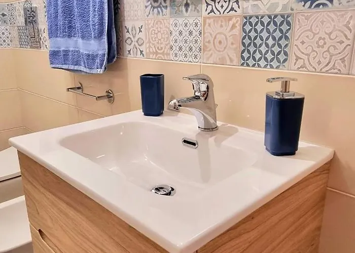 Porta Terra * צ'פאלו